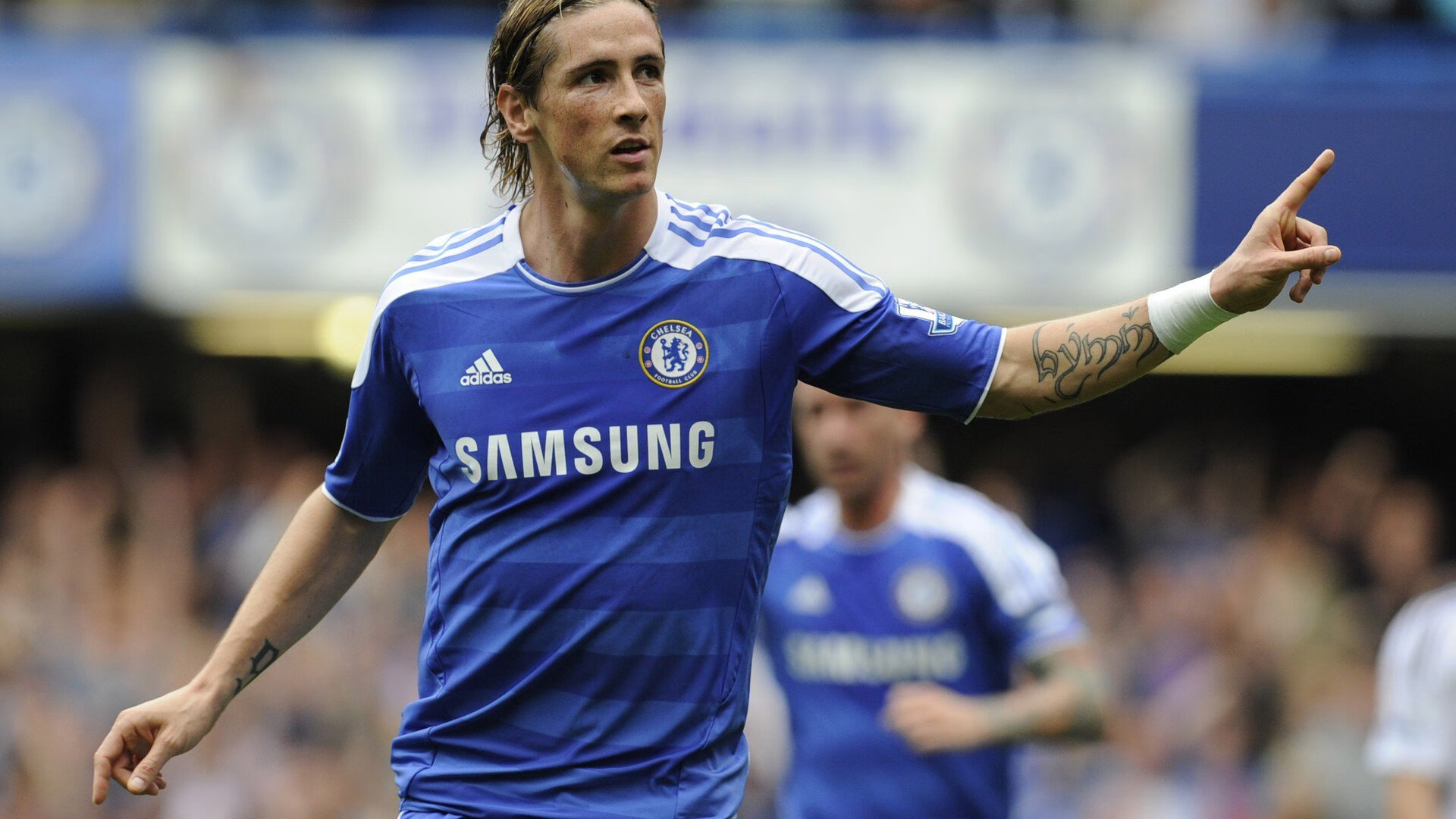 开云体育下载APP-多特蒙德主场3-0大胜沙尔克04，进攻火力全开，多特蒙德对沙尔克聚胜顽球汇