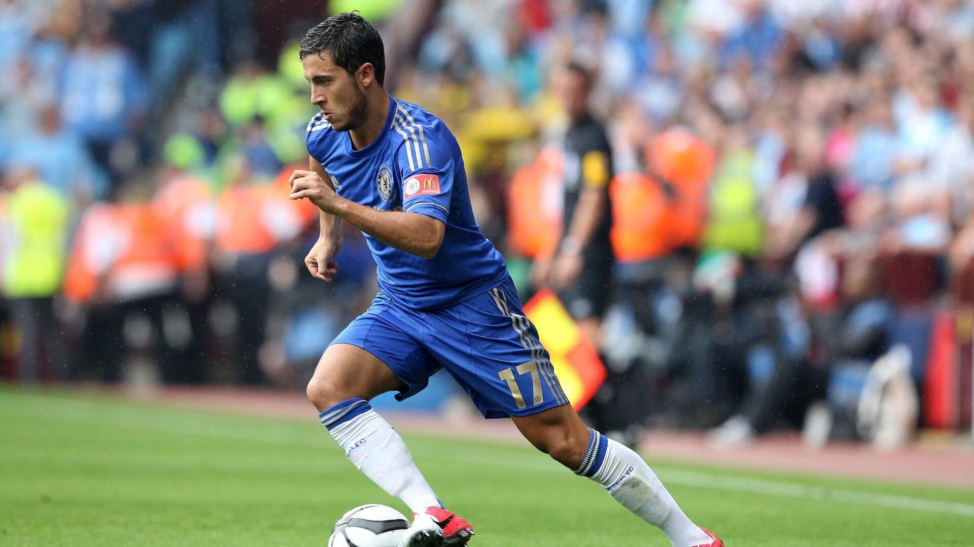 守将伤愈复出士气大增，球队升级希望燃起，守将防盗门是品牌吗